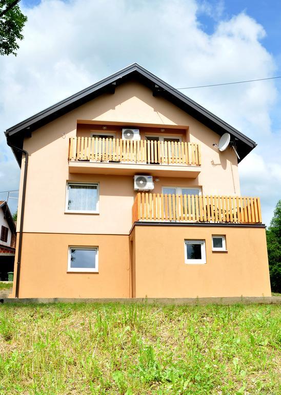 Apartments Zugec سيليست دريزنيكو المظهر الخارجي الصورة